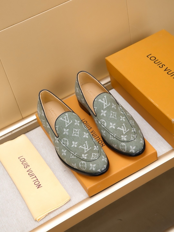 ルイヴィトン靴正面デザイン